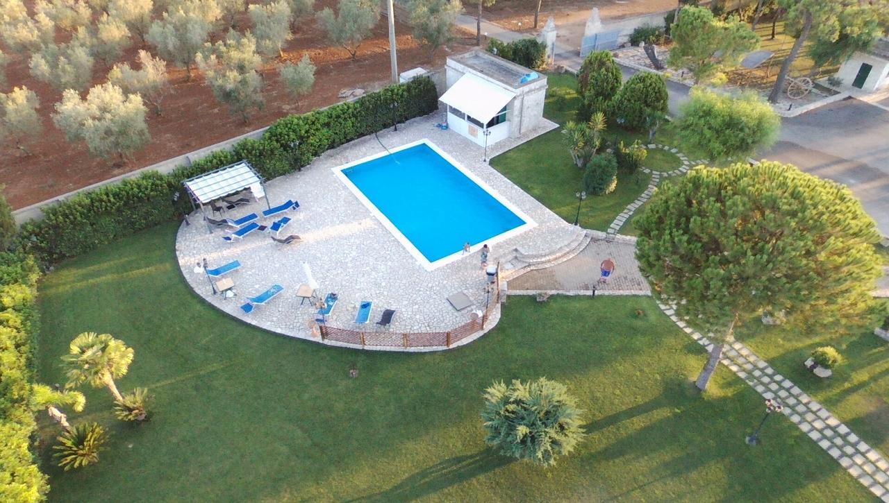 Masseria San Nicola B&B Torre Santa Susanna Exterior photo