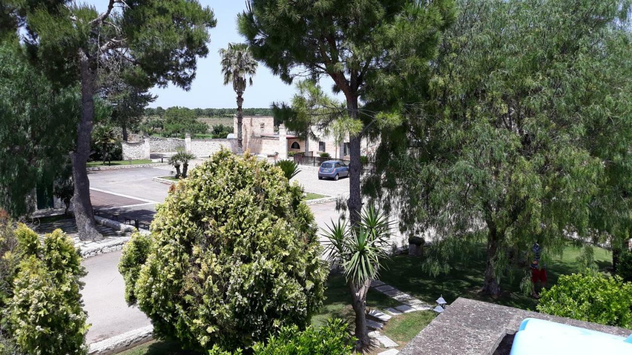 Masseria San Nicola B&B Torre Santa Susanna Exterior photo